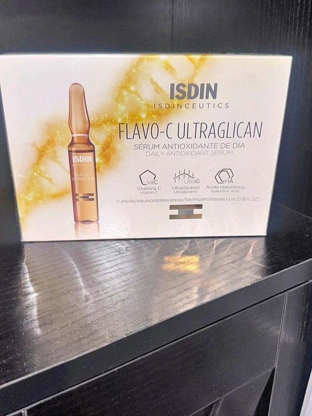ISDIN ISDINCEUTICS Flavo-C Ultraglican Daily Antioxidant Serum 10 Ampoules